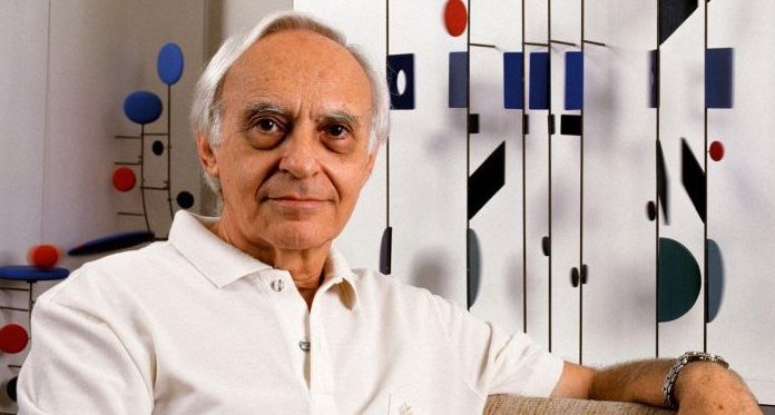 Abraham Palatnik, considerado o pioneiro da arte cinética no Brasil e no mundo