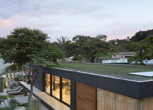 Arquitetura sustentável ; o que você precisa saber para projetar seu imóvel