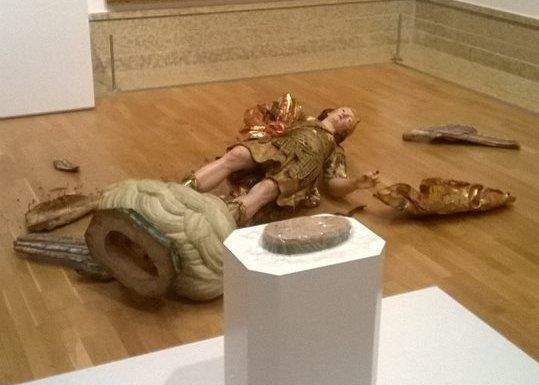 O que acontece se você quebrar uma obra de arte?