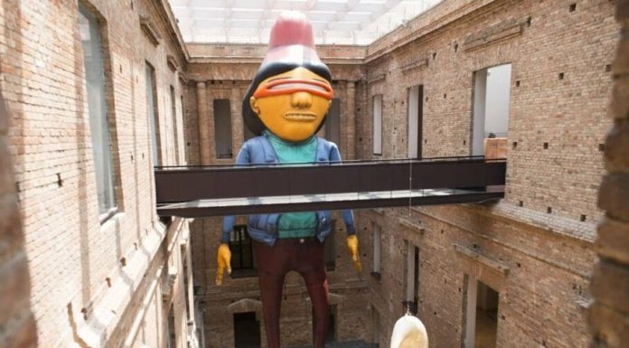 Megaexposição da dupla OSGEMEOS reabre a Pinacoteca