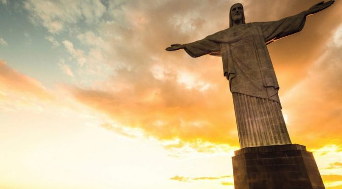 Histórias secretas por trás de monumentos famosos …