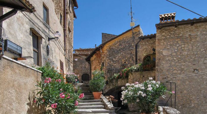 Santo Stefano, vila italiana que paga para quem se mudar para lá