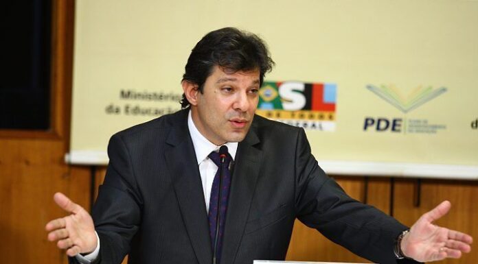 “Bilionários Devem Contribuir Mais com Impostos”, Afirma Haddad em Declaração Polêmica