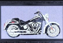 Harley-Davidson em Mosaico de Azulejos: Quando a Paixão pelas Duas Rodas Encontra a Arte Atemporal
