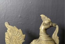O Pavão Indiano em Bronze: Entre a Elegância da Natureza e a Permanência da Escultura