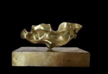 Domenico Calabrone: entre a matéria, a forma e a transformação da escultura