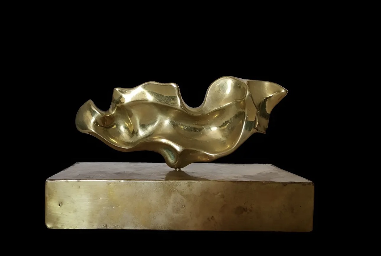 Domenico Calabrone: entre a matéria, a forma e a transformação da escultura 1