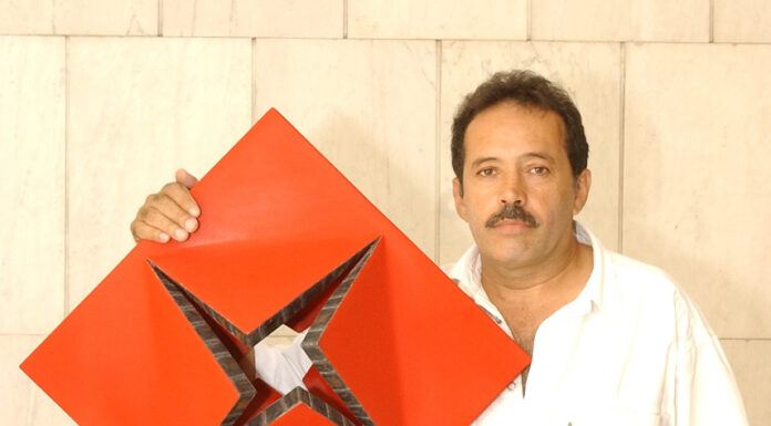 Cássio Lázaro: o escultor que transformou o aço em poesia visual