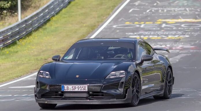 Novo Taycan Turbo: Porsche Apresenta o Carro Mais Potente de Sua História