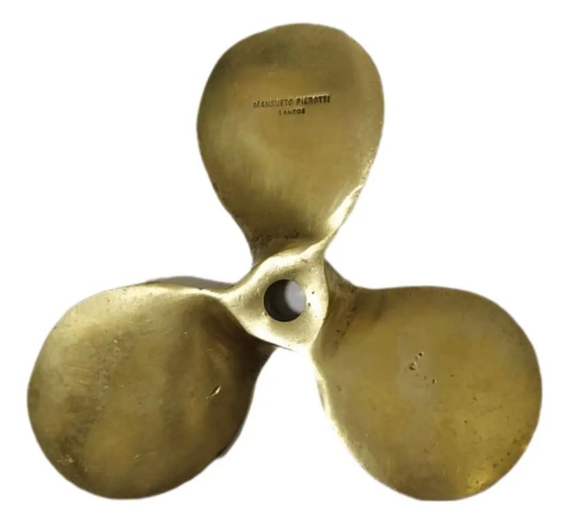 O Legado Silencioso de Mansueto Pierotti: A Elegância da Arte que Resistiu ao Tempo 1