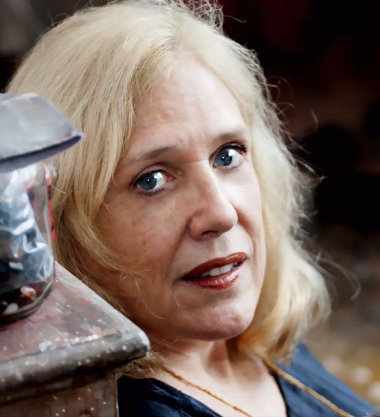 Pietrina Checcacci: a artista que transformou o corpo humano em poesia visual 1