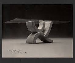 A História de Roberto Vivas: O Artista da Diversidade e da Inovação 1